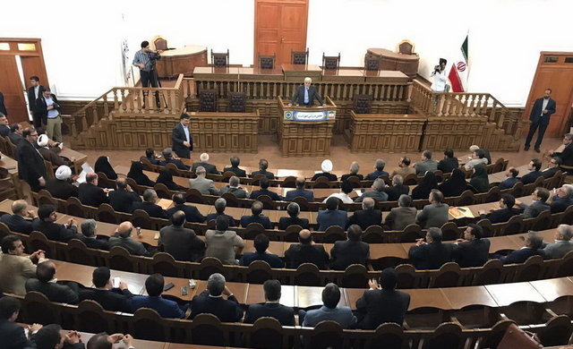 حضور ۱۷۰ نماینده در دیدار نمایندگان مجلس دهم با حسن روحانی