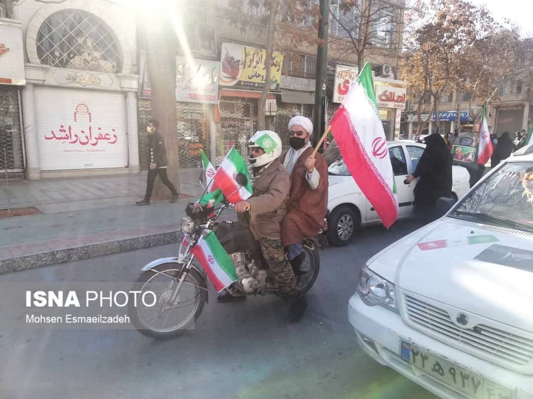 راهپیمایی ۲۲ بهمن در مشهد