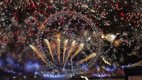 بزرگترین و زیباترین آتش بازی‌های دنیا به مناسب سال نو میلادی