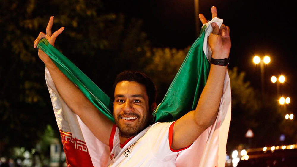 شادی مردم ایران بعد از بازی ایران و پرتغال