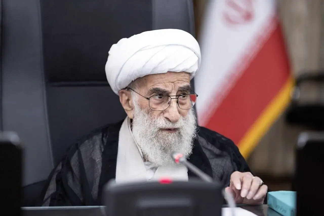 جنتی: ایران تسلیم تهدیدها و زورگویی ها نمی شود