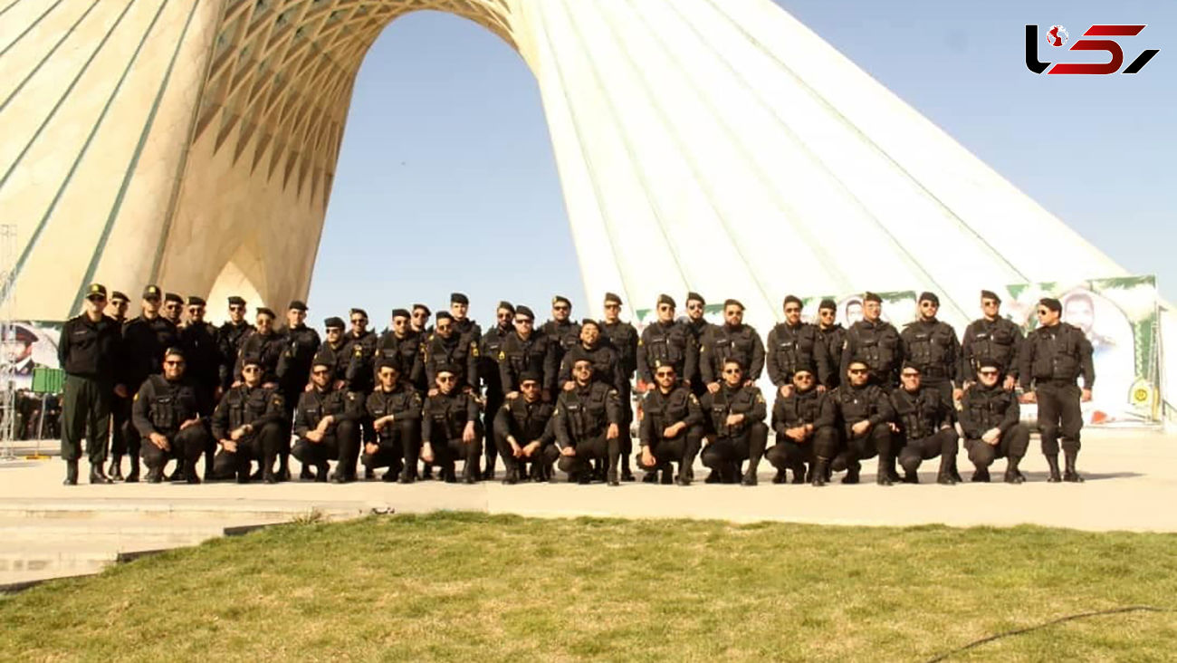 نمایش اقتدار یگان امداد فرماندهی انتظامی تهران بزرگ در میدان آزادی + تصاویر 