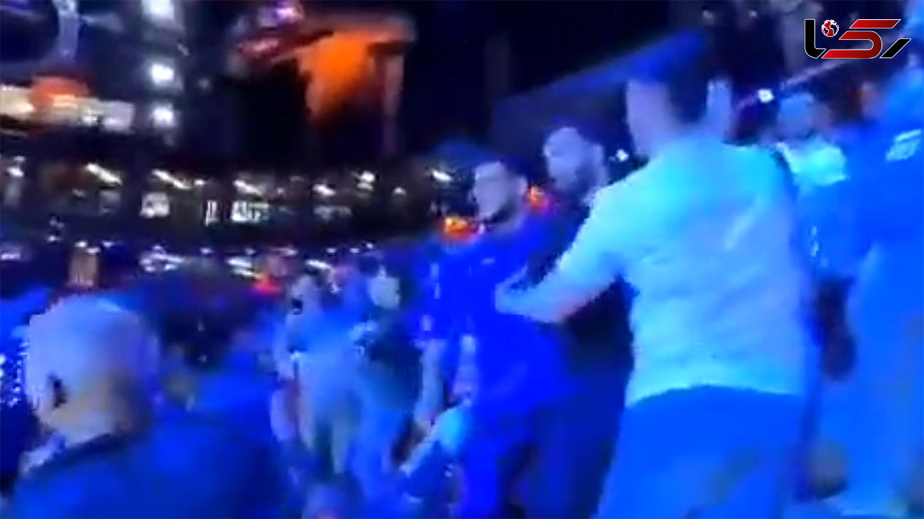 فیلم لحظه حملە‌ کشتی‌گیران جمهوری آذربایجان به تماشاگران ایرانی