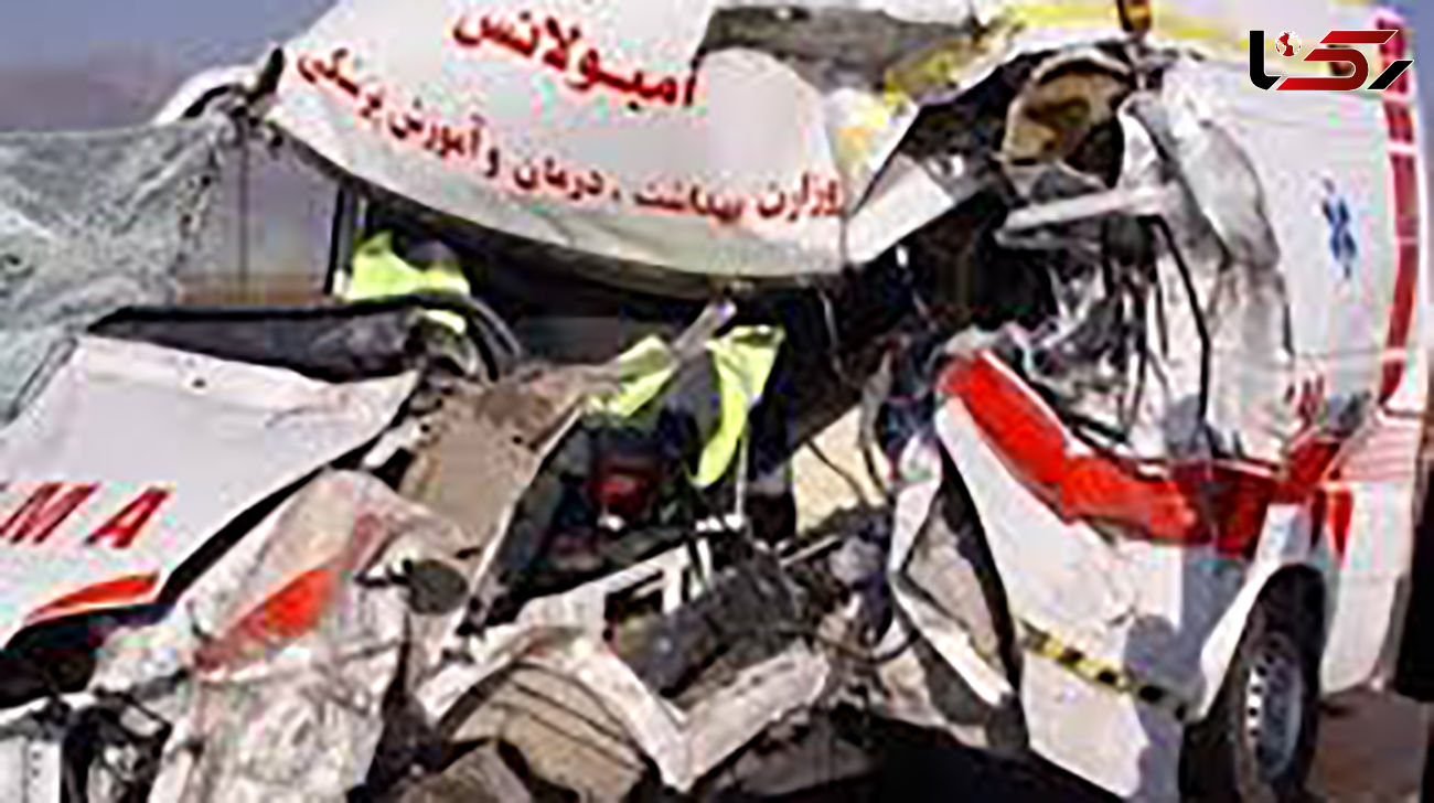 تصادف مرگبار یک کامیون با آمبولانس در گناباد + عکس 