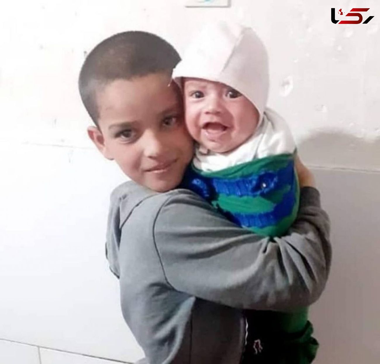 ناگفته های حمله سگ ها به کودک کار در یزد/ کودک 14 ساعت گمشده بود + عکس ها